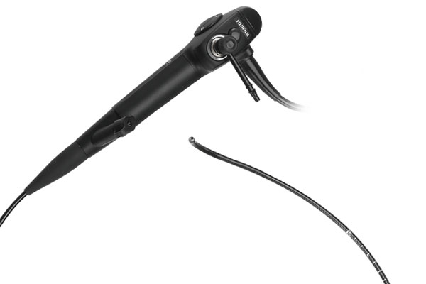 [photo] Bronchoscope control portion and distal end