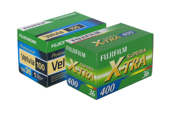 [photo] Fujichrome Velvia 100 and Fujifilm Super X-TRA400 film boxes