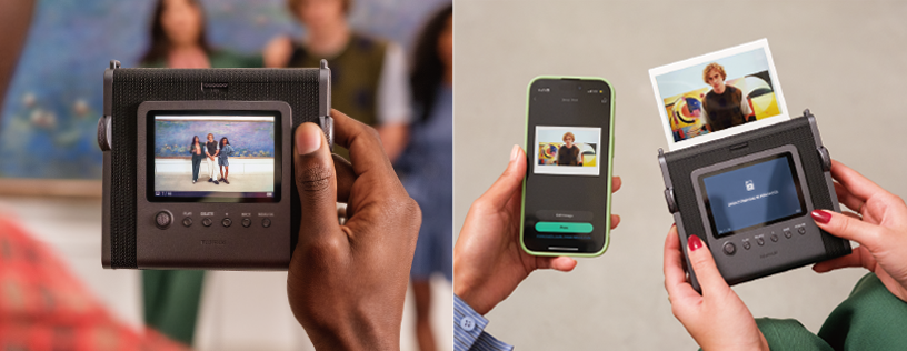 [photo]Taking photos with the instax WIDE Evo™. The image taken with a smartphone is transferred to the instax WIDE Evo™ and printed.