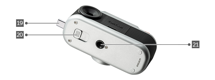 [photo] Image of the bottom of the instax Pal 2™