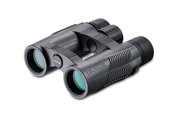 [photo] Binocular de la serie KF de Fujifilm