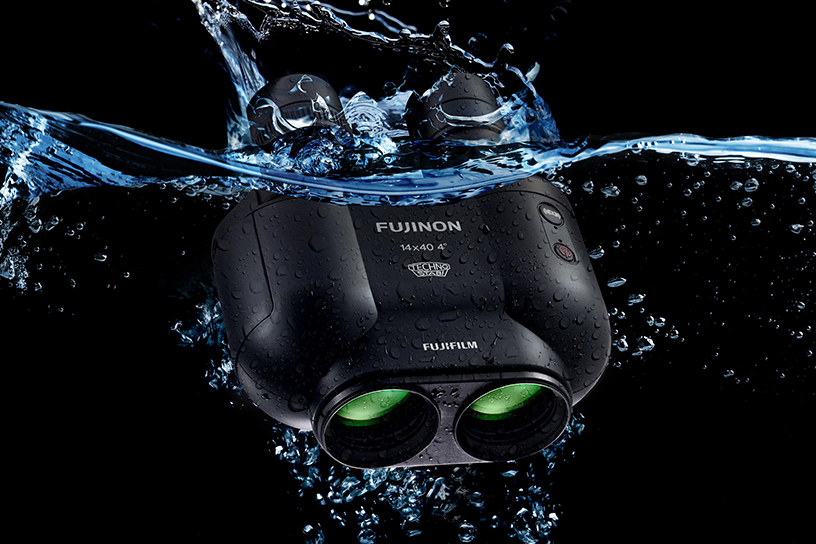 [photo] Construcción impermeable y cuerpo sin hundimiento