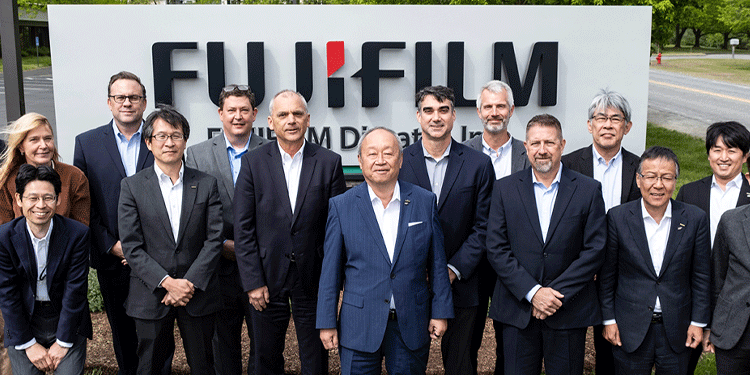 group of Fujifilm corporate and Fujifilm Dimatix leaders