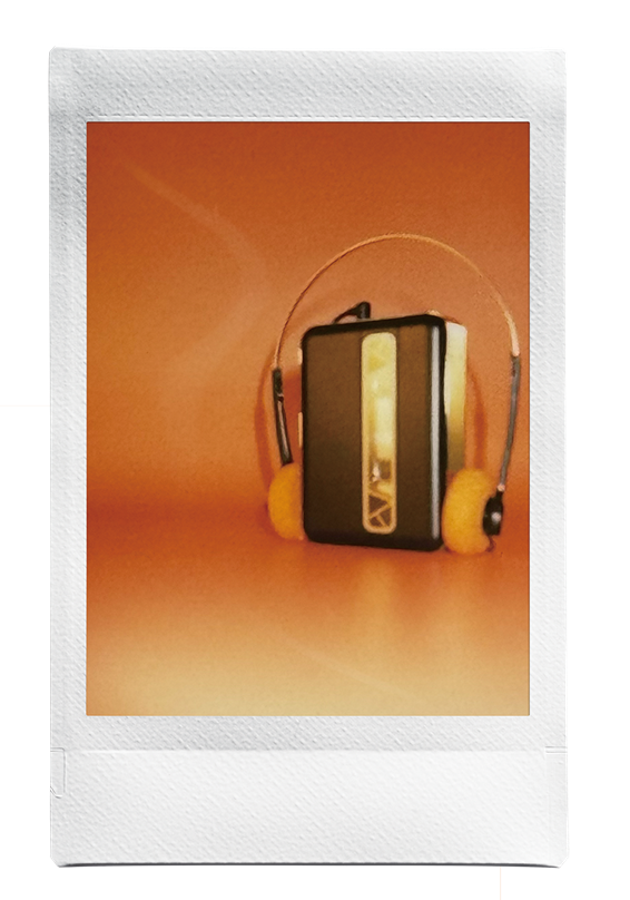 The center point tends to shift to the right compared to the viewfinder’s field of view