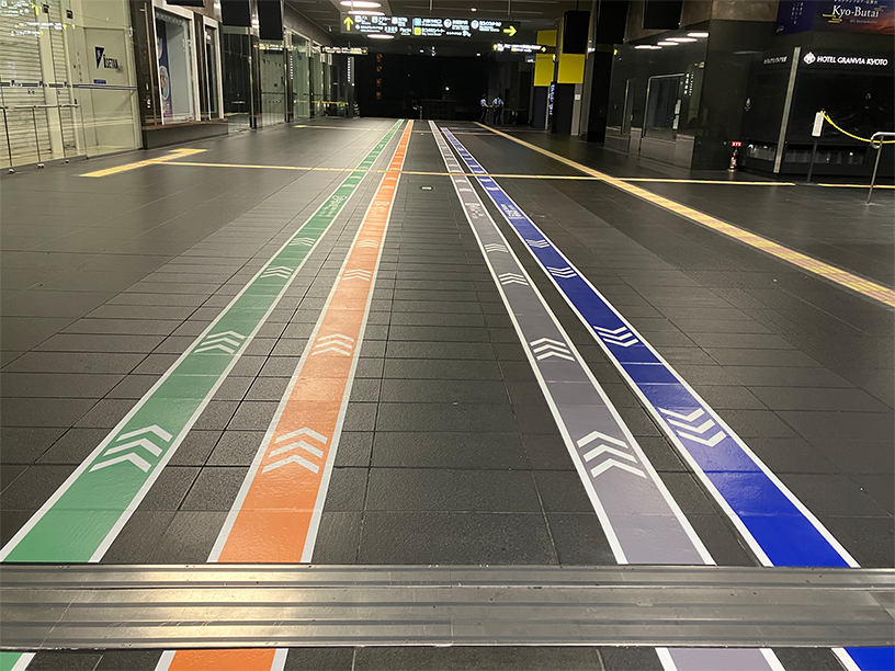 JR京都駅 フロアスターIII施工写真
