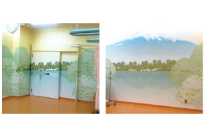 鳥と青空などが配置された一般検査室デザインクロス事例別角度​