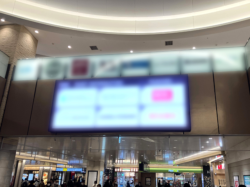 ペリエ千葉 LEDビジョン設置写真