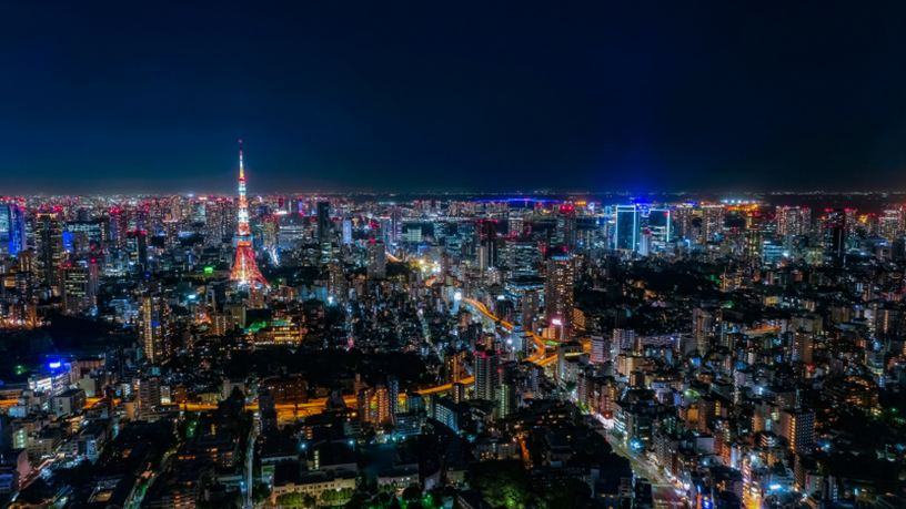 高コントラストのイメージを示す画像(暗い場面)。