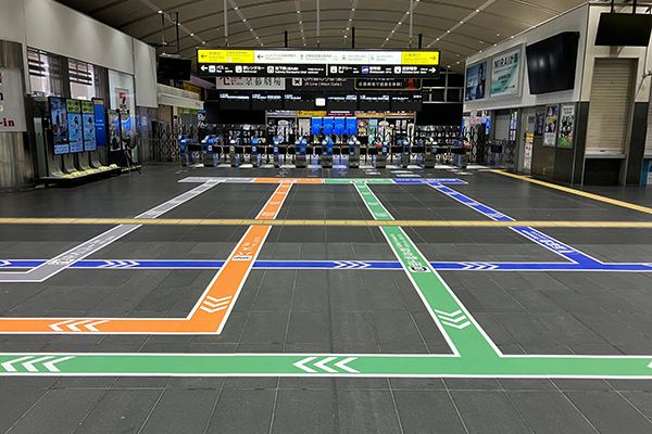 JR京都駅 フロアスターIII施工写真