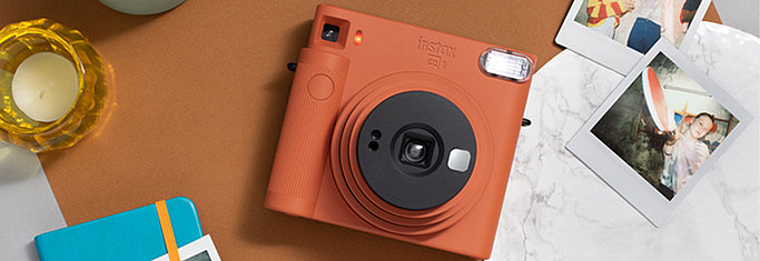 instax SQUARE SQ1