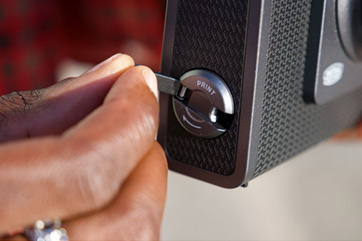 Manually rotating the “Print crank”