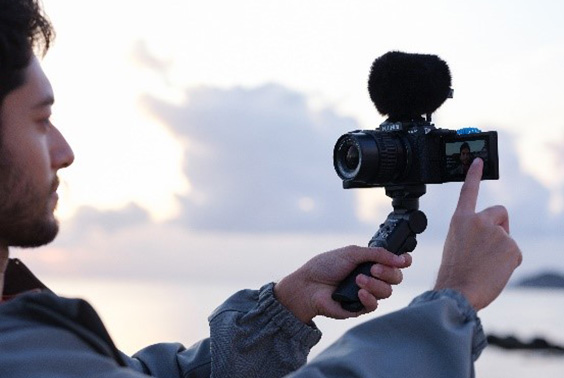 Self-portrait shooting