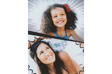 [photo] Comic frame added to a photo of a mother and a daughter