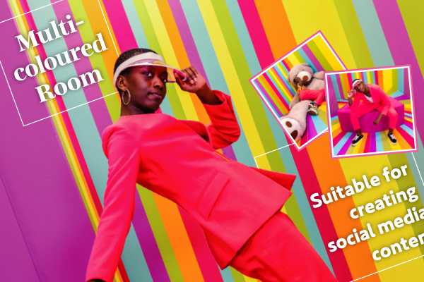 Print sample "Dancers wearing pink suits"