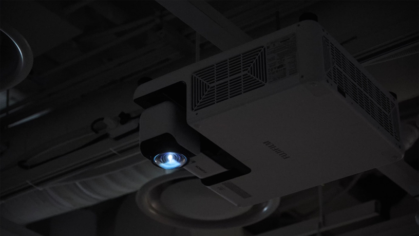 Image showing the FP-Z8000 (black) actually installed.