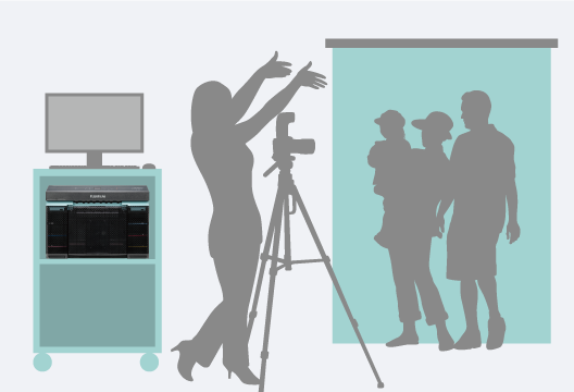 Compact and easy to carry, the main body is also suitable for shooting and printing in event venues.